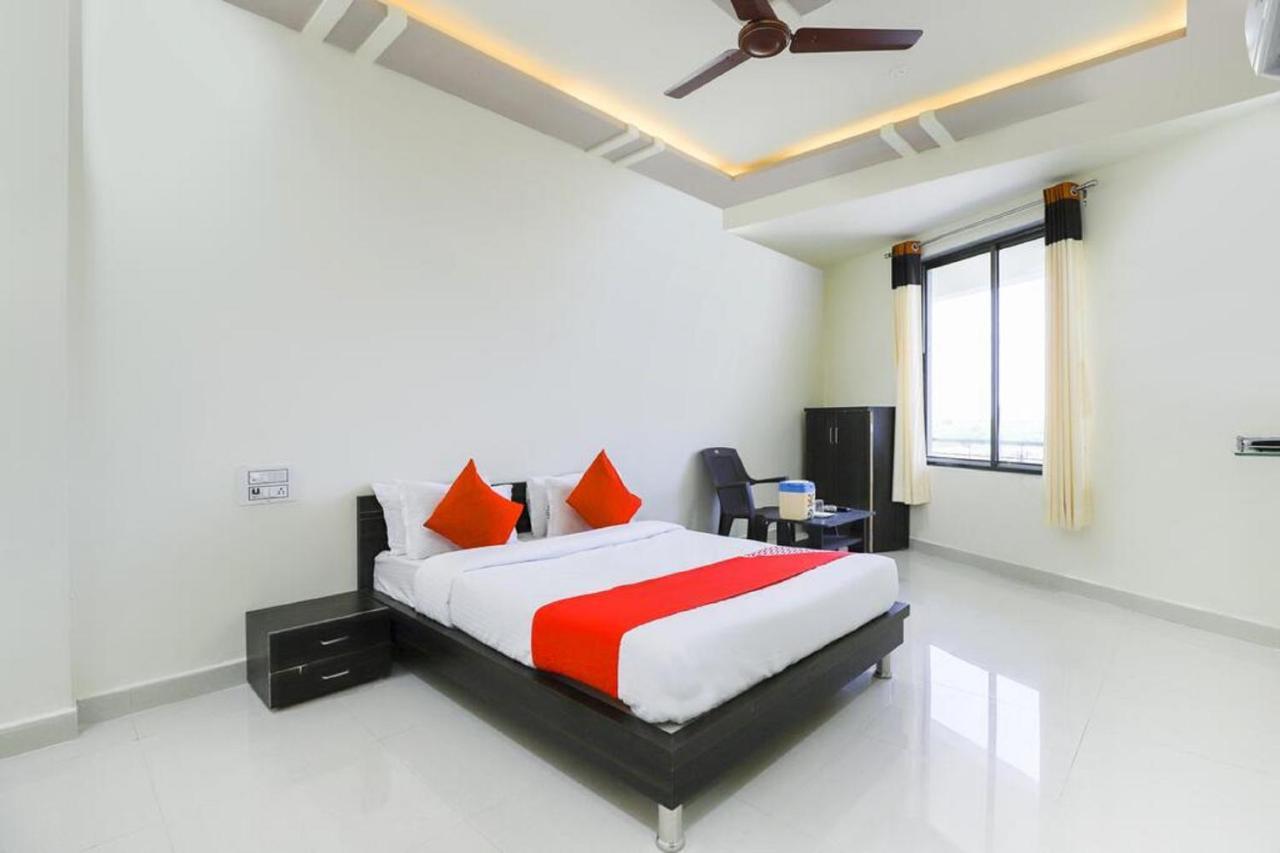 Hotel-The Safar Ahmedabad Bagian luar foto