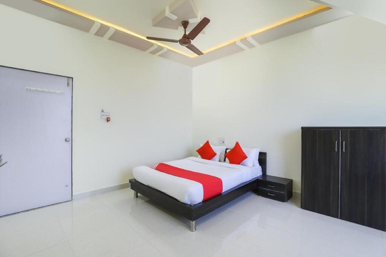 Hotel-The Safar Ahmedabad Bagian luar foto