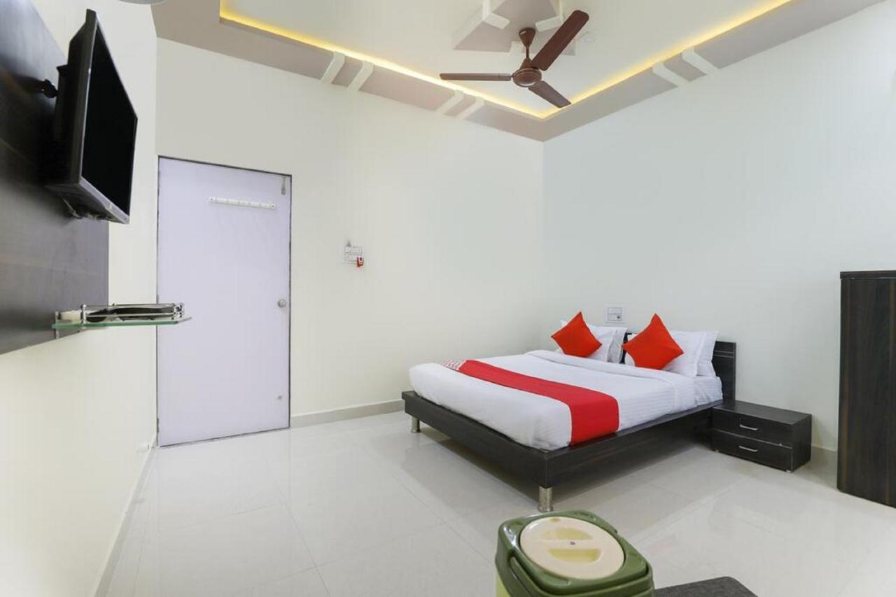 Hotel-The Safar Ahmedabad Bagian luar foto
